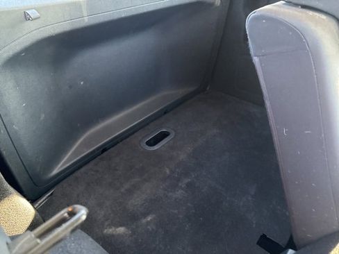 Used 2019 Ford EcoSport SE w/ SE Convenience Package image 9