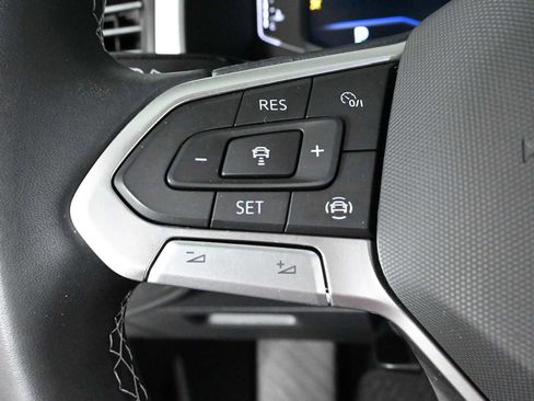 Certified 2022 Volkswagen Atlas SE w/ Black Wheel Package FWD image 20