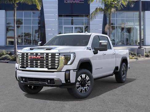 New 2026 GMC Sierra 2500 Denali w/ Denali Reserve Package AWD/4WD image 6