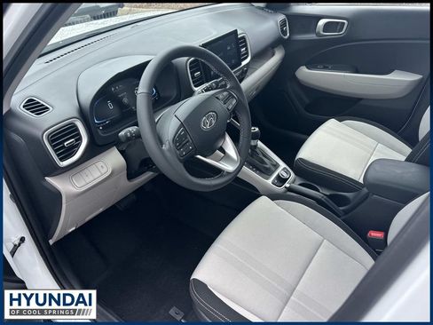New 2026 Hyundai Venue SEL FWD image 13