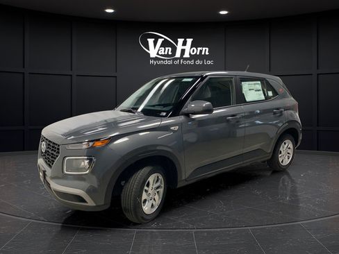 New 2026 Hyundai Venue SE FWD image 3