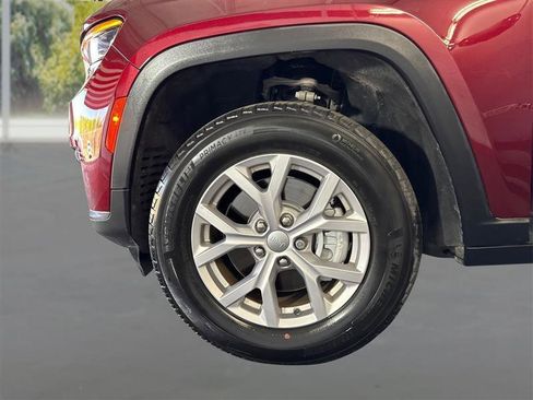 Used 2022 Jeep Grand Cherokee L Limited w/ Trailer Tow Group (B) AWD/4WD image 20