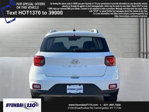 Used 2025 Hyundai Venue SEL image 6
