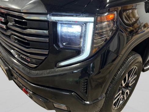 Used 2023 GMC Sierra 1500 AT4 w/ AT4 Preferred Package image 13