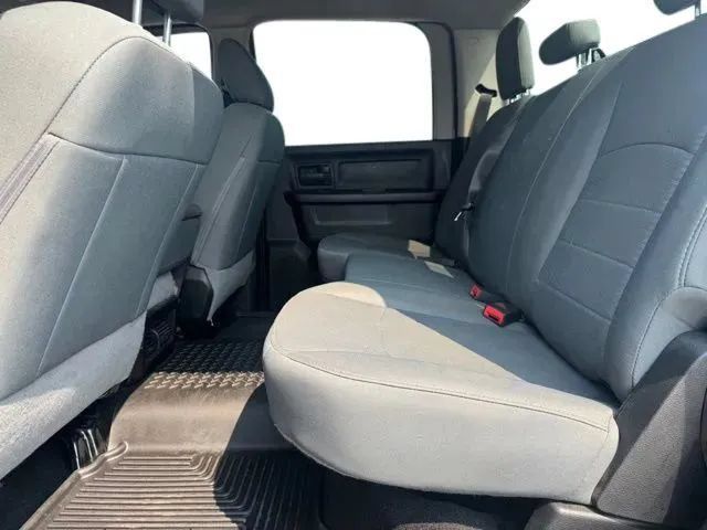 Used 2018 RAM 2500 Tradesman w/ Chrome Appearance Group AWD/4WD image 18