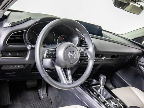 Used 2024 MAZDA CX-30 AWD 2.5 S w/ Preferred Package image 18