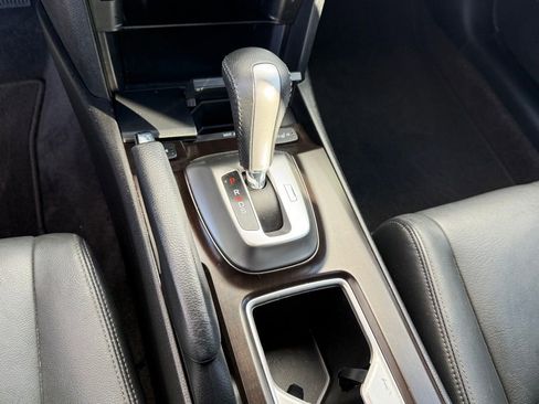 Used 2015 Honda Crosstour EX-L image 27