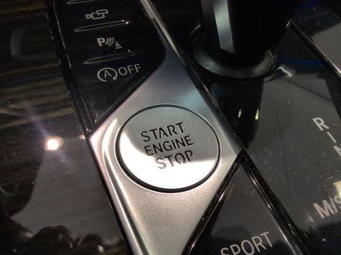 Used 2019 BMW X5 xDrive40i w/ Convenience Package image 21