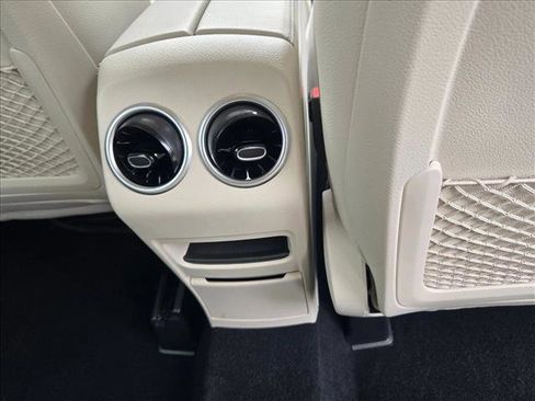 Certified 2022 Mercedes-Benz GLB 250 image 16