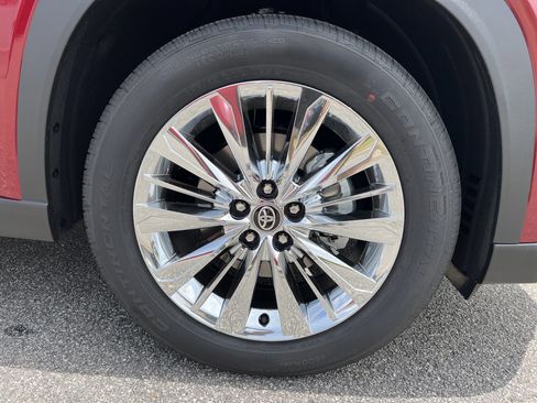 New 2026 Toyota Grand Highlander AWD image 14