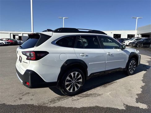 Certified 2025 Subaru Outback Limited image 2