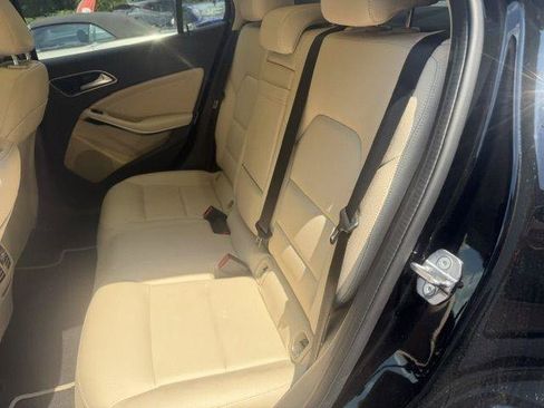 Used 2019 Mercedes-Benz GLA 250 image 13