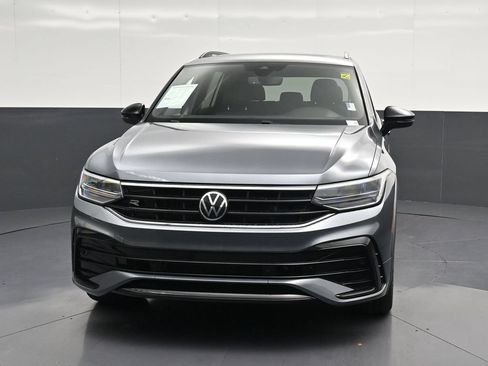 Used 2023 Volkswagen Tiguan SE R-Line FWD image 6