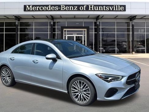 Used 2025 Mercedes-Benz CLA 250 image 1