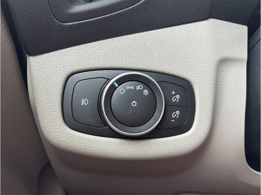 Used 2020 Ford Transit Connect XLT FWD image 28