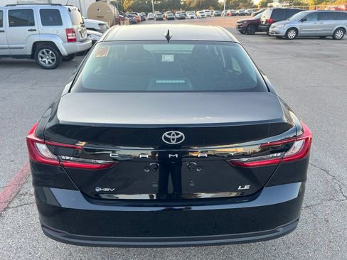 Used 2026 Toyota Camry LE FWD image 5
