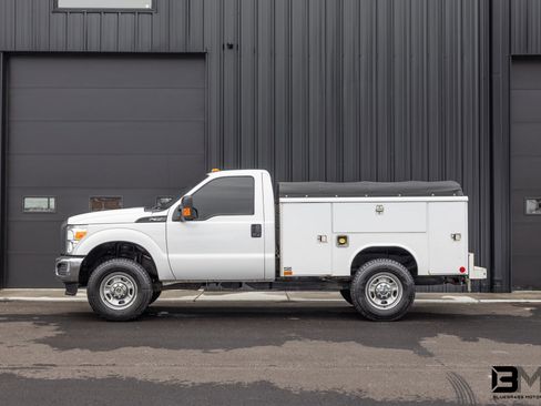Used 2016 Ford F350 XL image 1
