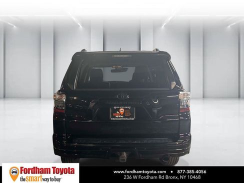 Used 2019 Toyota 4Runner Limited AWD/4WD image 6