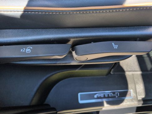 Used 2022 GMC Yukon AT4 image 13