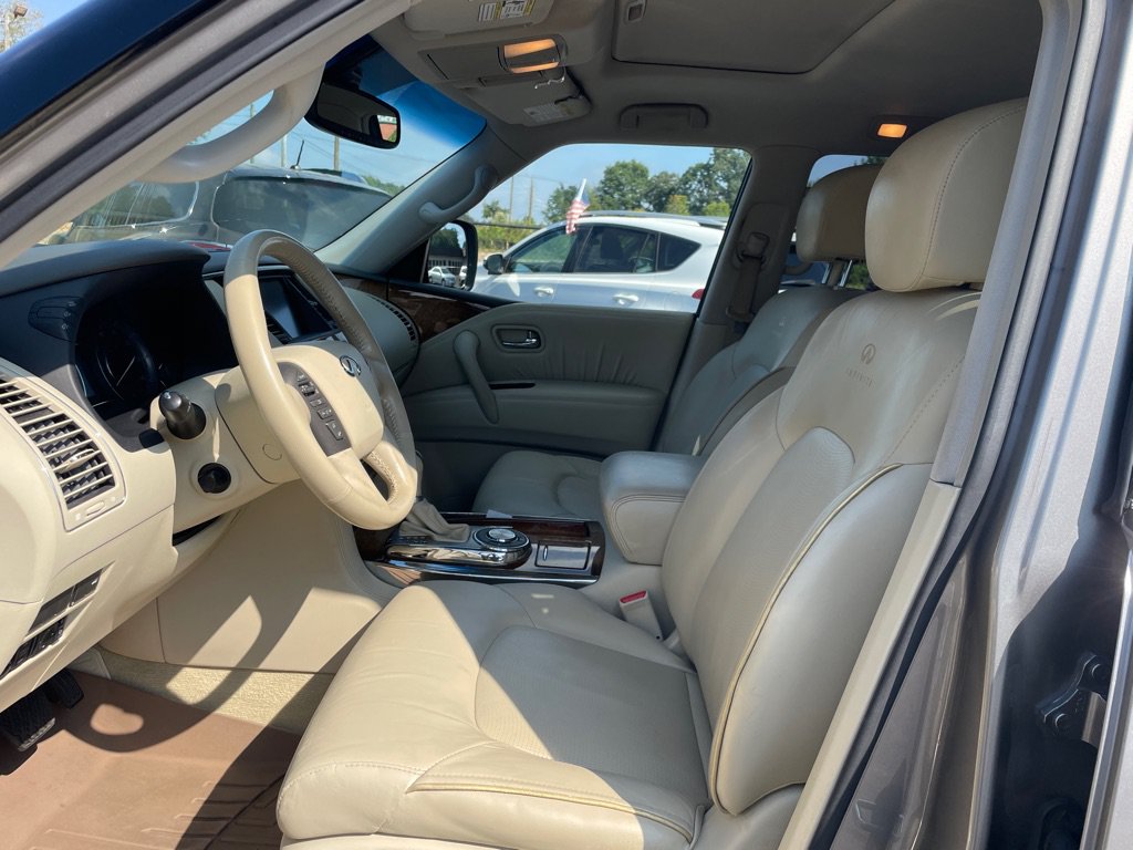 Used 2012 INFINITI QX56 2WD w/ Theater Pkg image 12