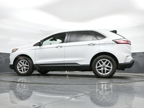 Used 2024 Ford Edge SEL AWD/4WD image 44