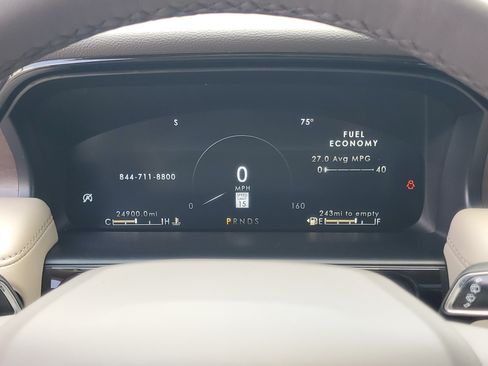Certified 2023 Lincoln Nautilus Reserve AWD/4WD image 15