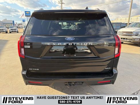 Used 2025 Ford Expedition Max Active AWD/4WD image 10