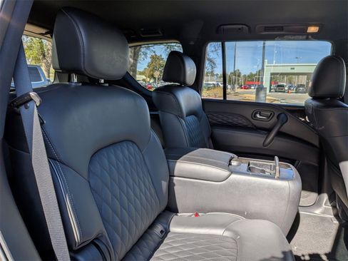 Used 2024 INFINITI QX80 Sensory image 36