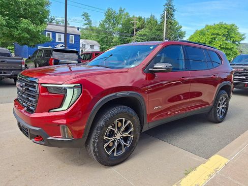 Used 2024 GMC Acadia AT4 AWD/4WD image 3