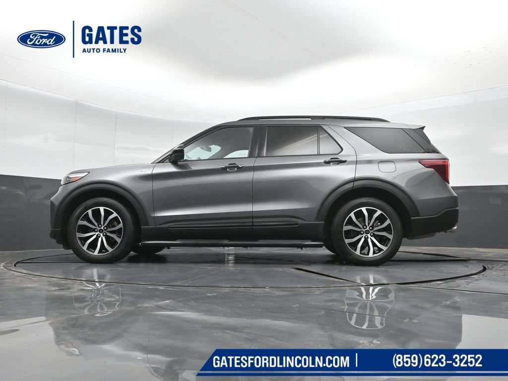 Used 2022 Ford Explorer ST-Line AWD/4WD image 43