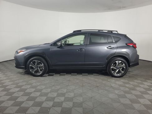 Used 2025 Subaru Crosstrek 2.0i Premium image 7