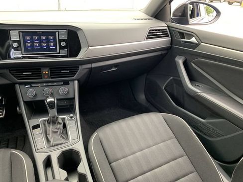 Used 2023 Volkswagen Jetta Sport FWD image 14