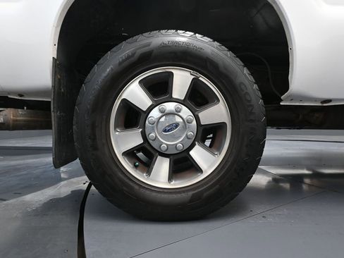 Used 2015 Ford F350 Lariat w/ Camper Package image 15