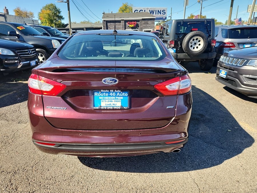 Used 2013 Ford Fusion SE FWD image 5