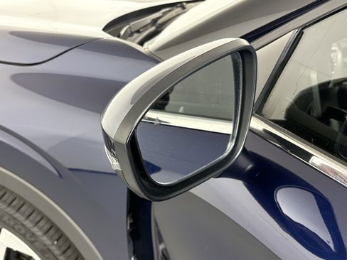 Used 2024 Mitsubishi Outlander SE image 13