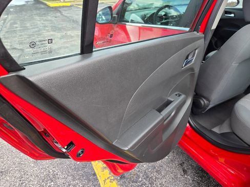 Used 2012 Chevrolet Sonic LT image 32