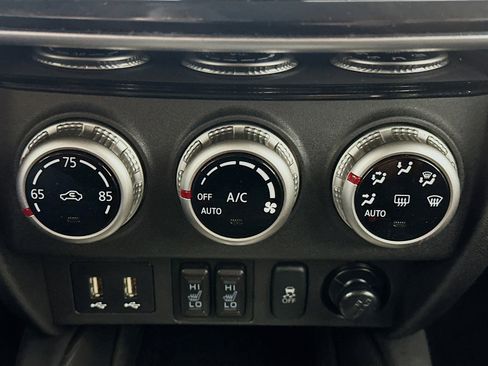 Used 2025 Mitsubishi Outlander Sport SE image 23