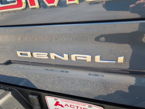 Used 2024 GMC Sierra 1500 Denali w/ Denali Reserve Package image 6