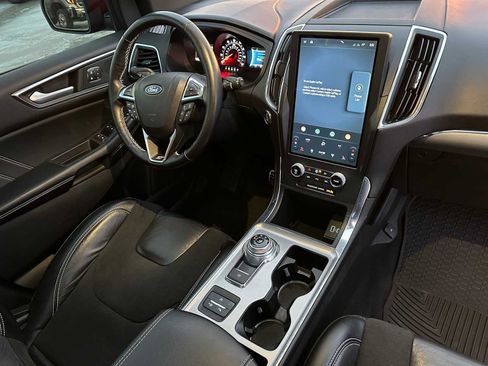 Used 2022 Ford Edge ST w/ Equipment Group 401A image 11