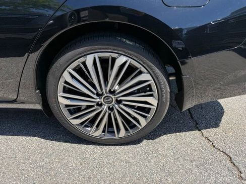 New 2026 Nissan Altima 2.5 SV FWD image 28