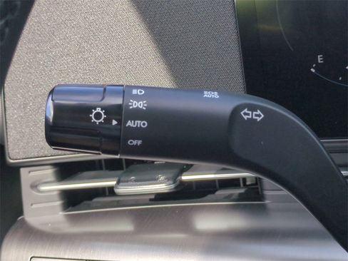 New 2026 Hyundai Kona SEL Premium image 28