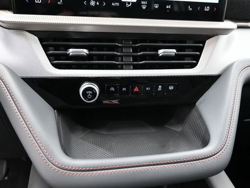 New 2026 Ford Explorer Active image 15