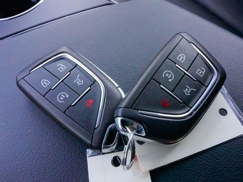 Certified 2024 Cadillac Lyriq Sport RWD image 22