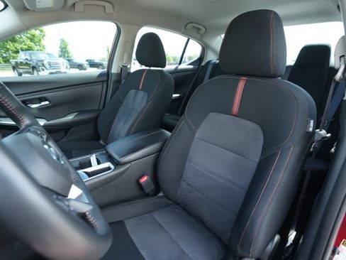 Used 2023 Nissan Sentra SR FWD image 39