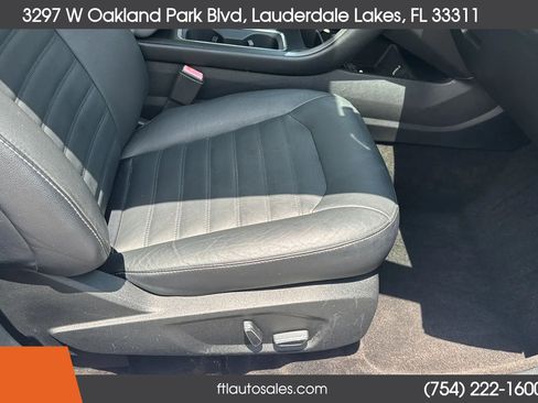 Used 2018 Ford Fusion SE w/ Equipment Group 602A FWD image 39