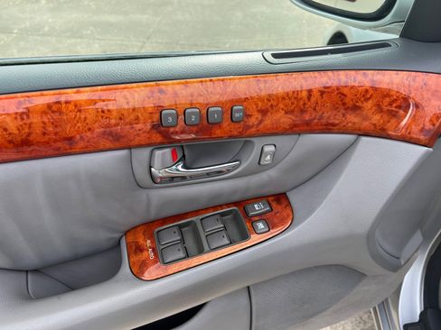 Used 2005 Lexus LS 430 image 30