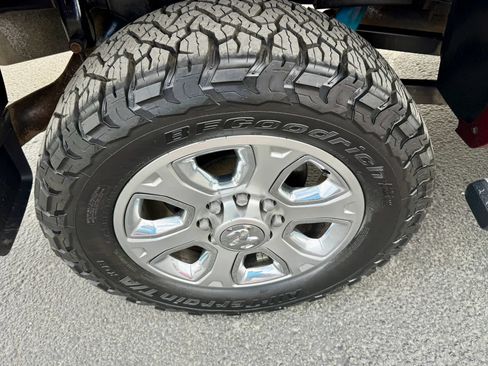 Used 2018 RAM 2500 Laramie w/ Sport Appearance Group AWD/4WD image 21