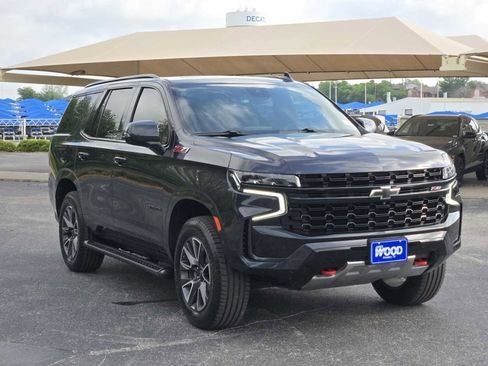 Certified 2024 Chevrolet Tahoe Z71 w/ Luxury Package AWD/4WD image 2