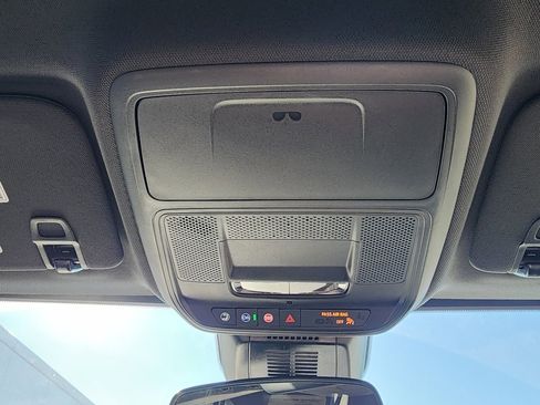 New 2026 GMC Terrain Elevation w/ Elevation Premium Package image 35