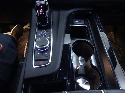 Used 2023 Cadillac Escalade Sport image 19